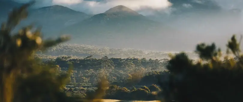 View over the mountain range on Flinders Island