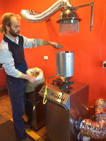 Cyriel roasting coffee Cyriel roasting coffee